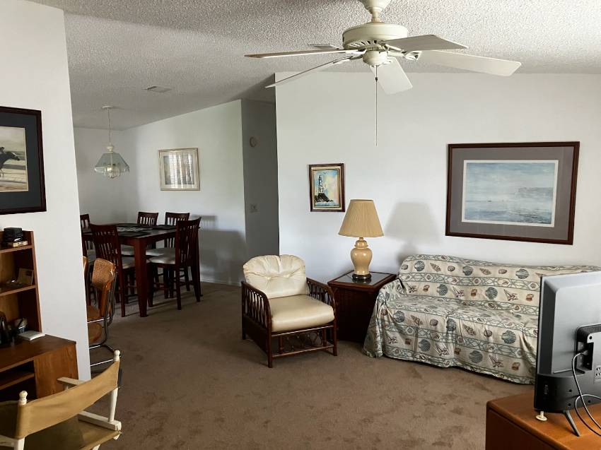 2115 Sawgrass Lane a Ruskin, FL Mobile or Manufactured Home for Sale